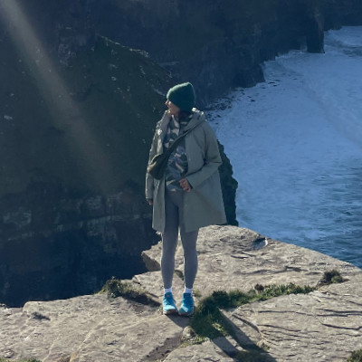 Image of Juliet, author of this testimonial, at the Cliffs of Moher