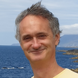 An tOllamh Tadhg Ó hIfearnáin [Ar Bhliain Shabóideach 2024-2025]