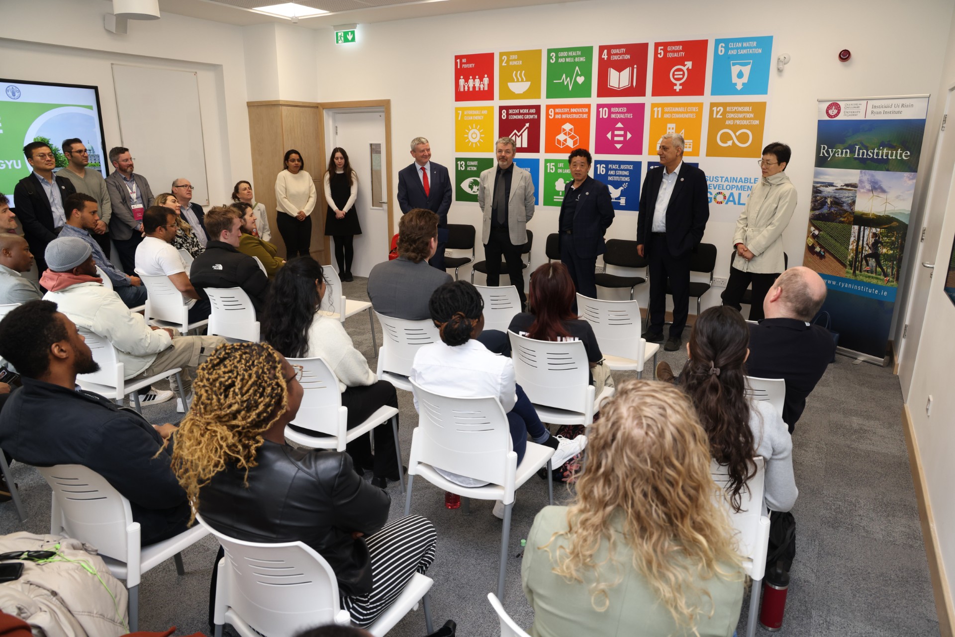 Geography MA students meet Director General, Qu&nbsp;Dongyu, of&nbsp;the Food and Agriculture Organization