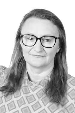 Image of Dr Indiana Olbert