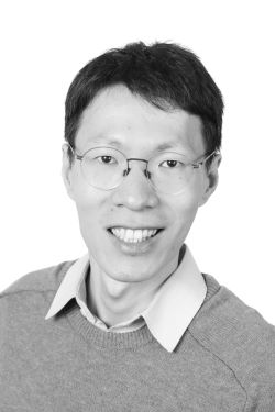 Image of Dr Yadong Jiang