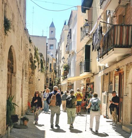 RSA Puglia Trip 2026 group walking in street