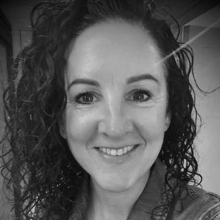 Dr. Laura Barry
