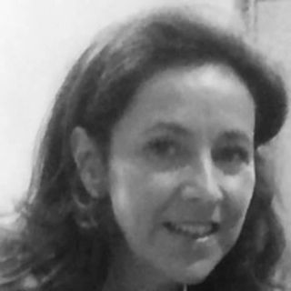 Dr. Edina Moylett