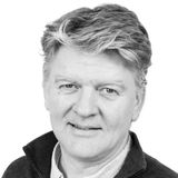 Dr Leo Quinlan  