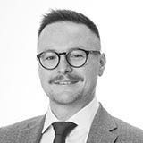 Dr Niall &Oacute; Cuileag&aacute;in