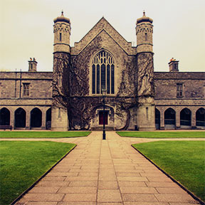 Aula Maxima, Quadrangle